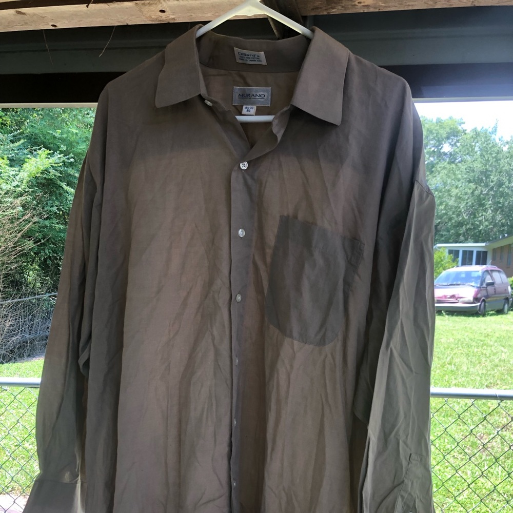 Men’s tan button down
